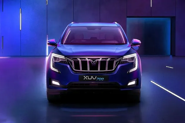 XUV 700